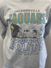 Load image into Gallery viewer, 2005 Jaguars vs Colts Grey Long Sleeve (M)
