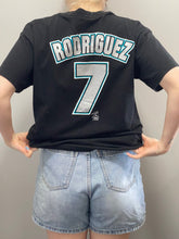 Load image into Gallery viewer, 00&#39;s Marlins Black T-Shirt (M)
